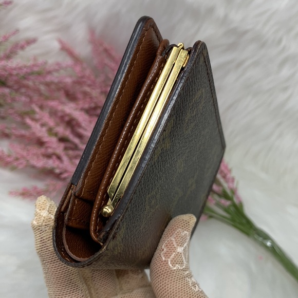 067 Authentic Louis Vuitton Monogram Kiss Lock Wallet Datecode: SB1005 - Picture 5 of 12